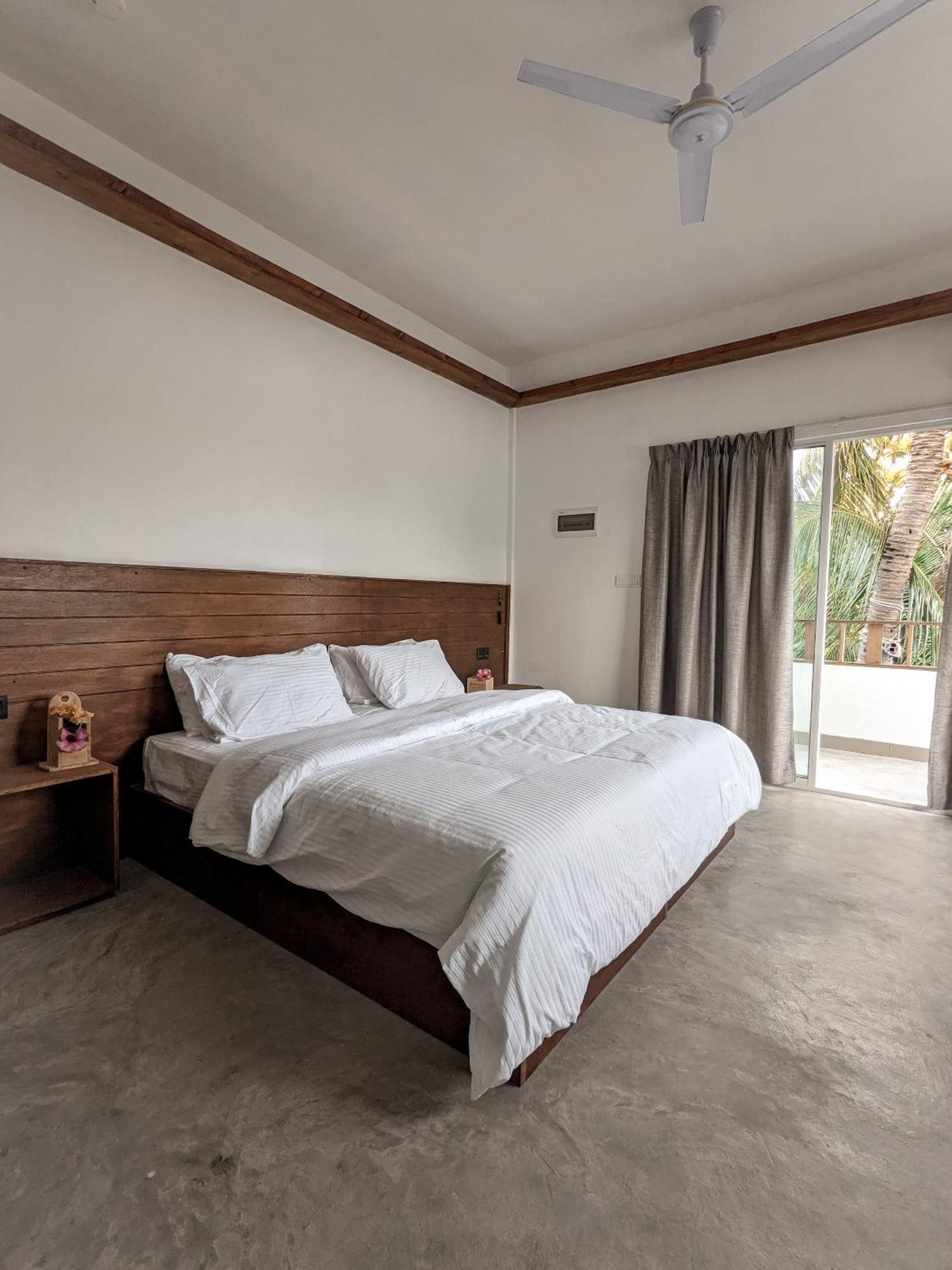 Dhoadhi Retreat Hotel Thulusdhoo Kültér fotó